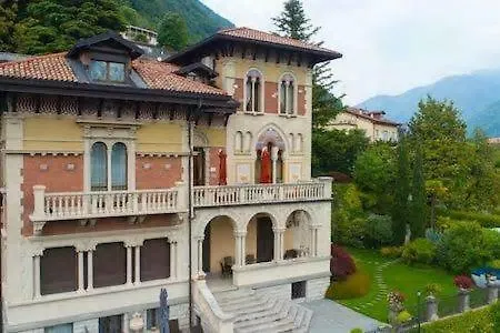 Penthouse Como Lake View Apartament